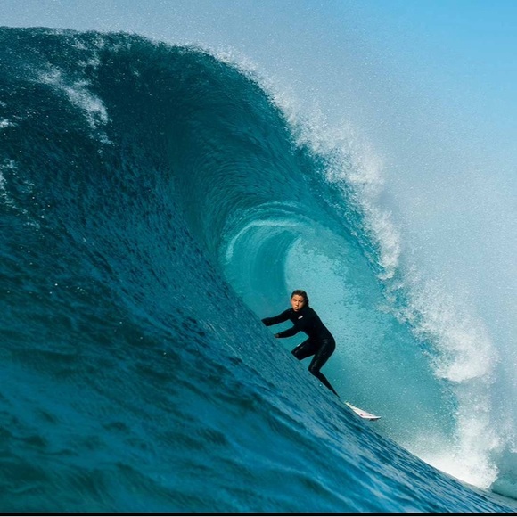 Rip Curl’s 7mm Neoprene Mittens.
The FLASHBOMB 7mm is the warmest option! - Picture 9 of 9